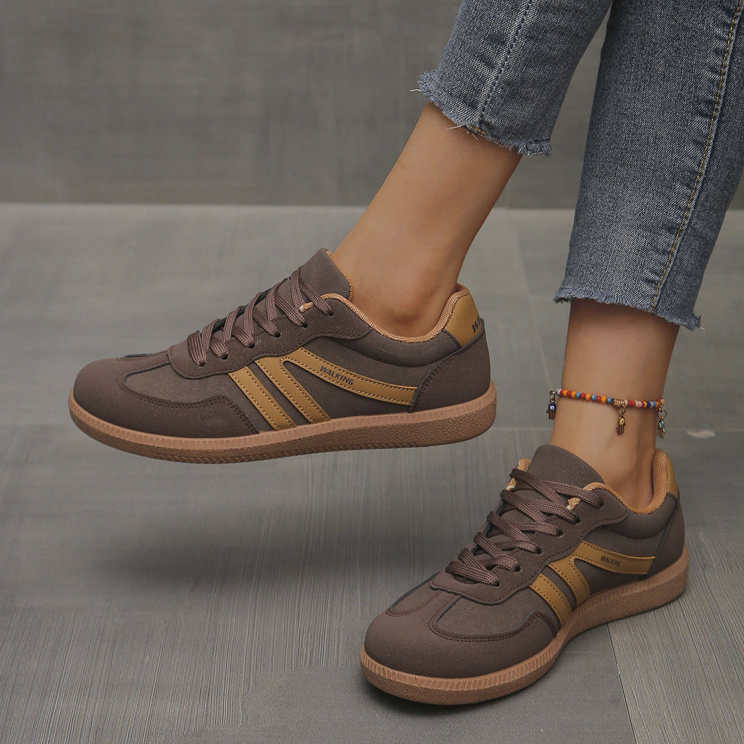 Ida – Retroinspirerade sneakers med snörning