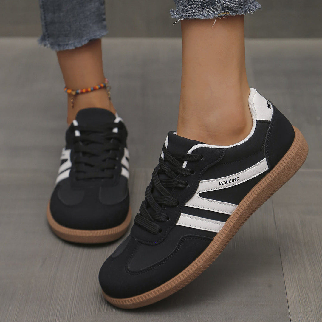 Ida – Retroinspirerade sneakers med snörning