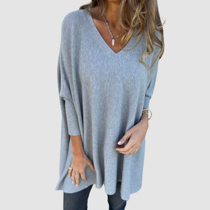 Ottilia – Oversized stickad tröja med V-ringning