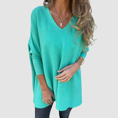Ottilia – Oversized stickad tröja med V-ringning