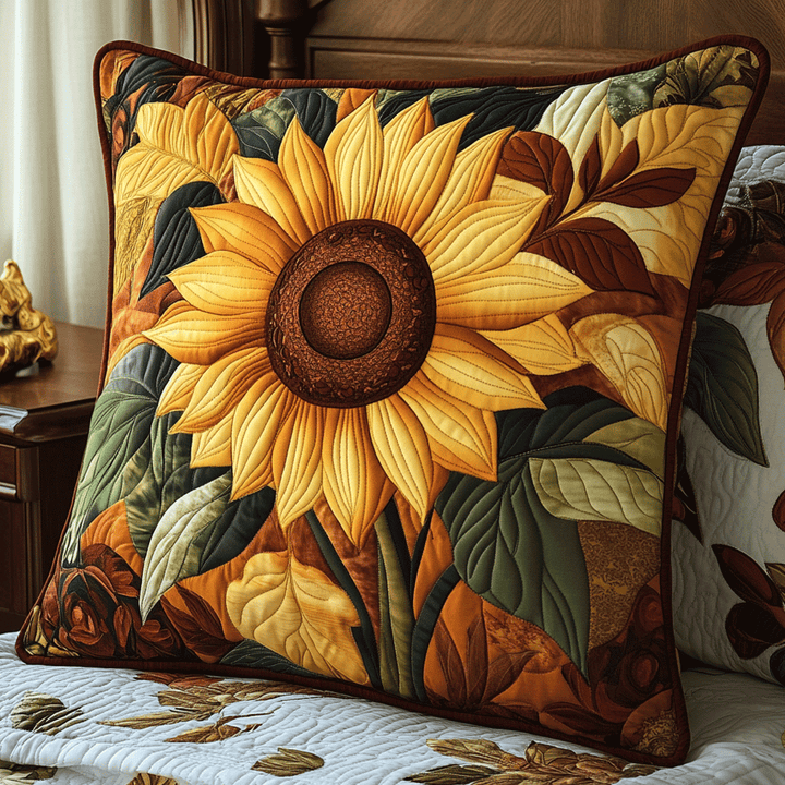 Barbro – Quilterat kuddfodral med blomstermotiv