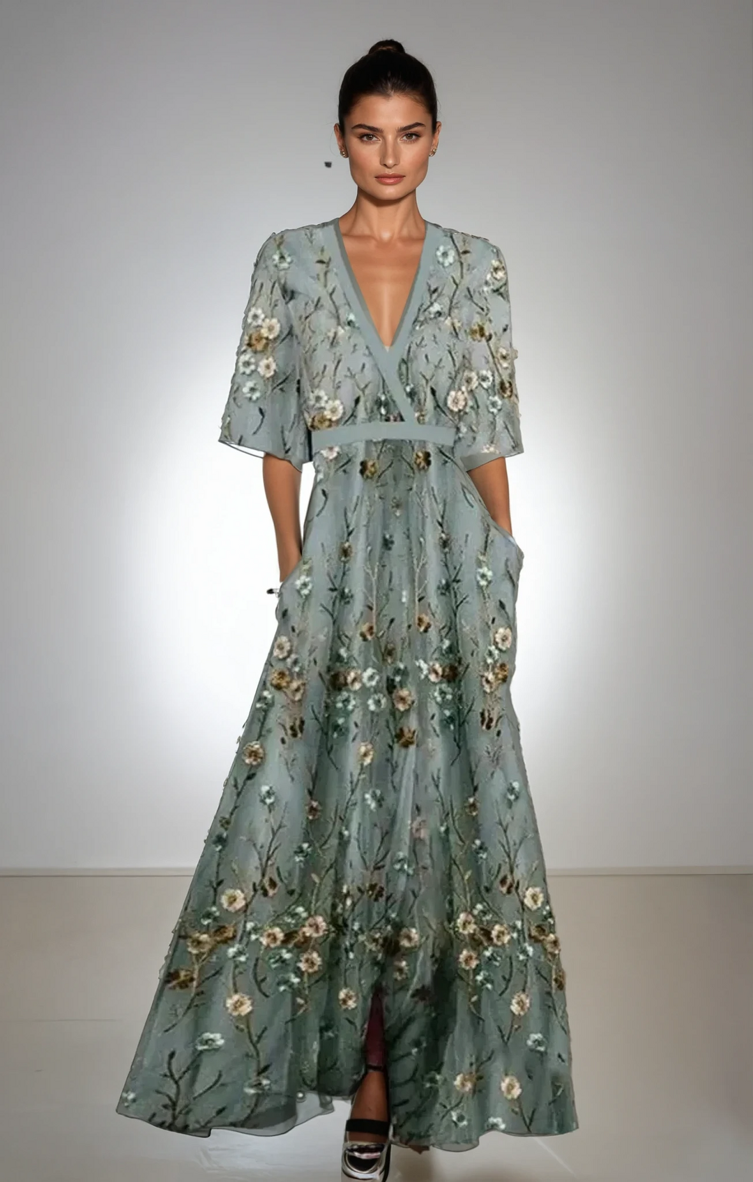 Sonja – Elegant blomsterklänning