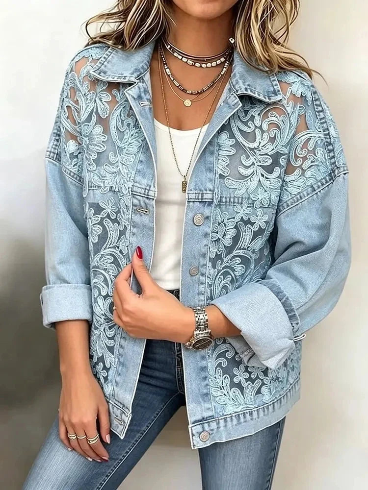 Vilhelmina – Denimjacka med spetsdetaljer