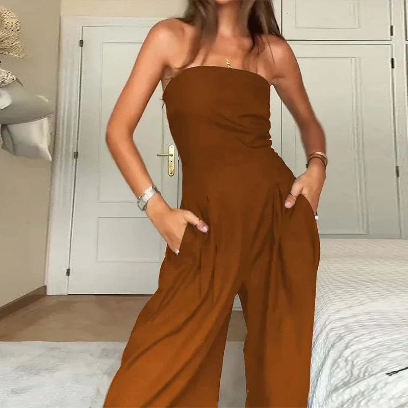 Elisabet – Axelbandsfri jumpsuit med vida ben