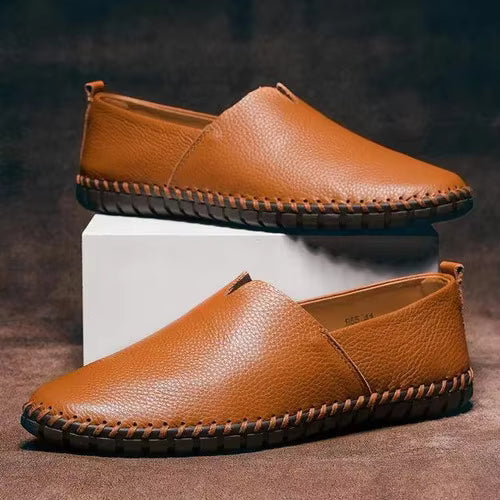 Emma – Klassisk loafer i kornigt läder