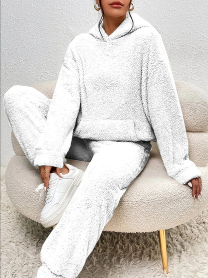 Elida – Mjukt teddy-set med huvtröja och byxor