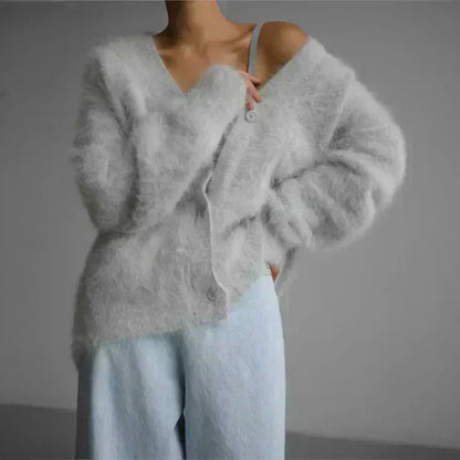 Alfhild – Mjuk oversized kofta med V-ringning