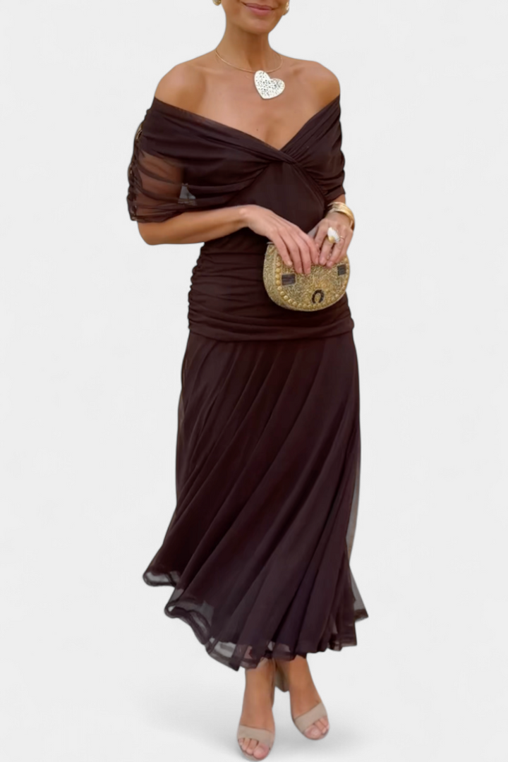 Kerstin – Eleganta klänningar