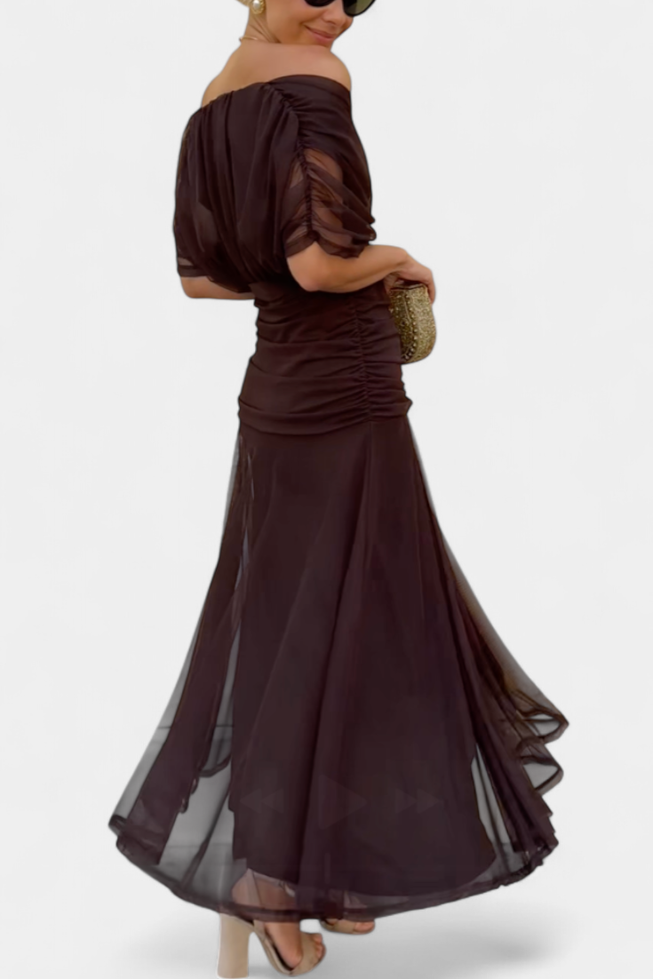 Kerstin – Eleganta klänningar