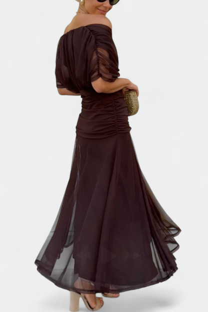 Kerstin – Eleganta klänningar