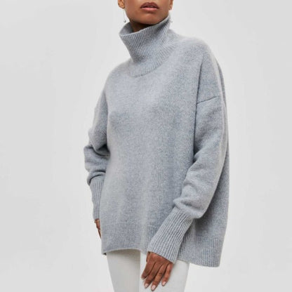 Paulina – Oversized polotröja i mjukt stickad finish