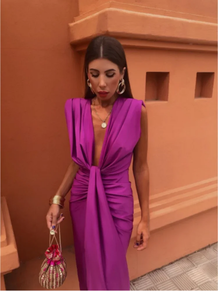 Bodil – Elegant plisserad klänning