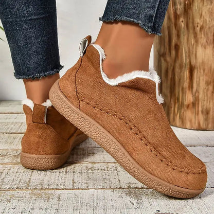 Emma – Vadderade slip-on-skor med plyschinredning
