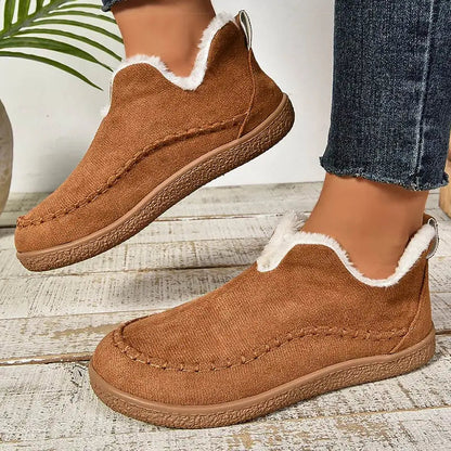 Emma – Vadderade slip-on-skor med plyschinredning