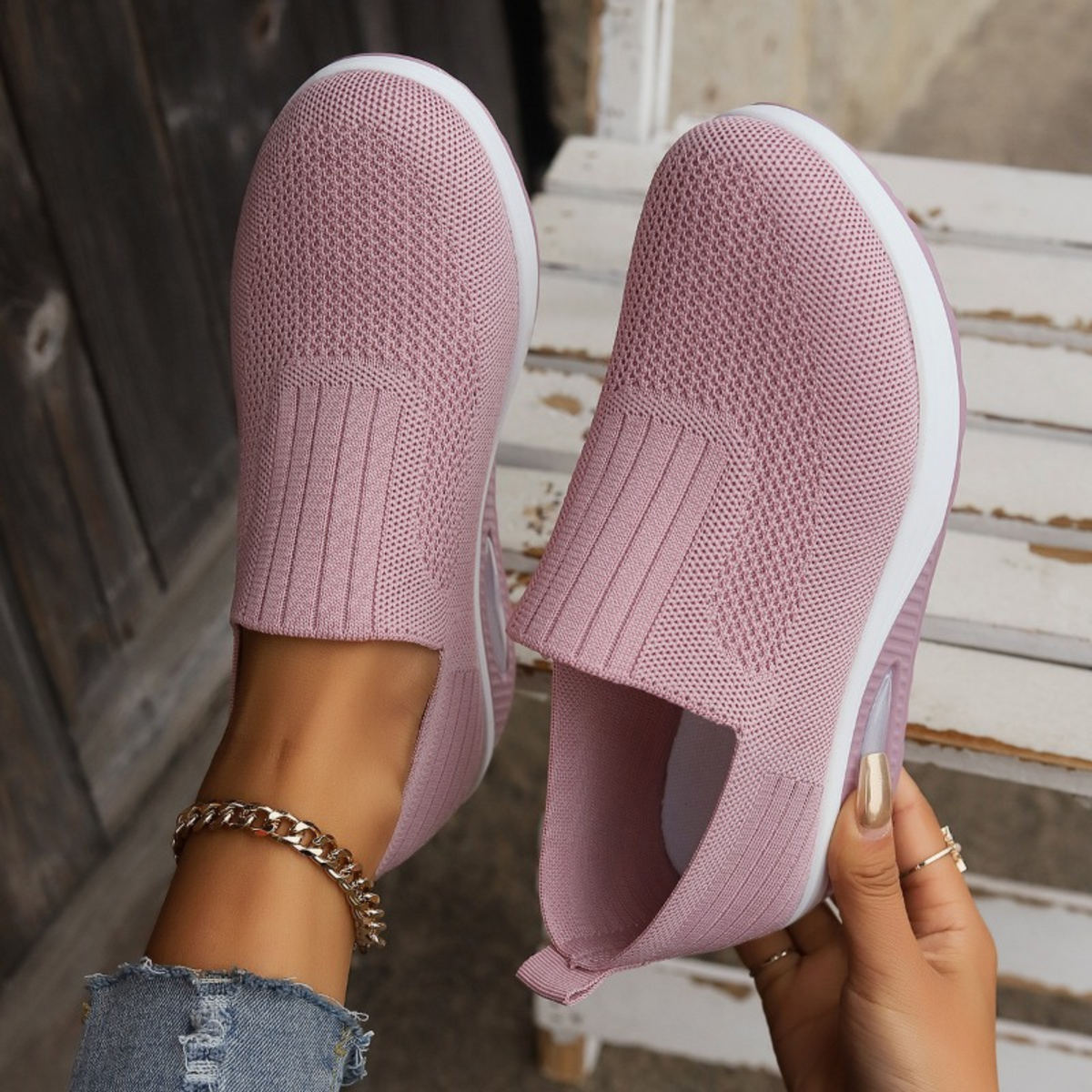 Nelly – Lätta slip-on-sneakers med luftdämpning