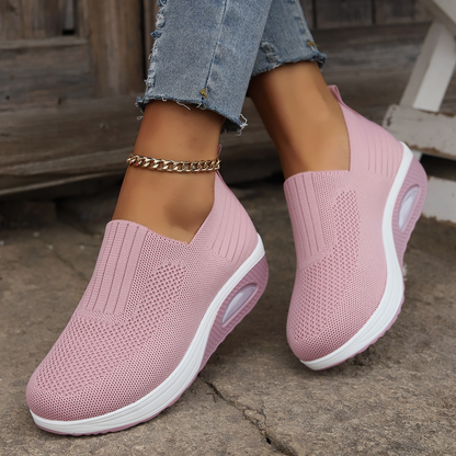 Nelly – Lätta slip-on-sneakers med luftdämpning