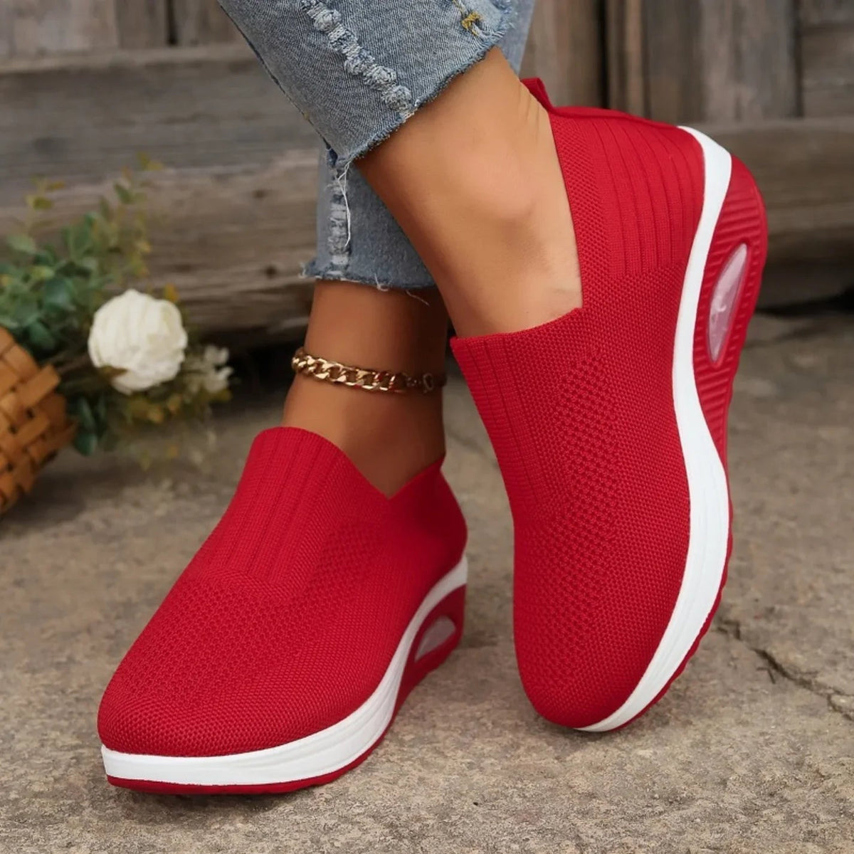 Nelly – Lätta slip-on-sneakers med luftdämpning