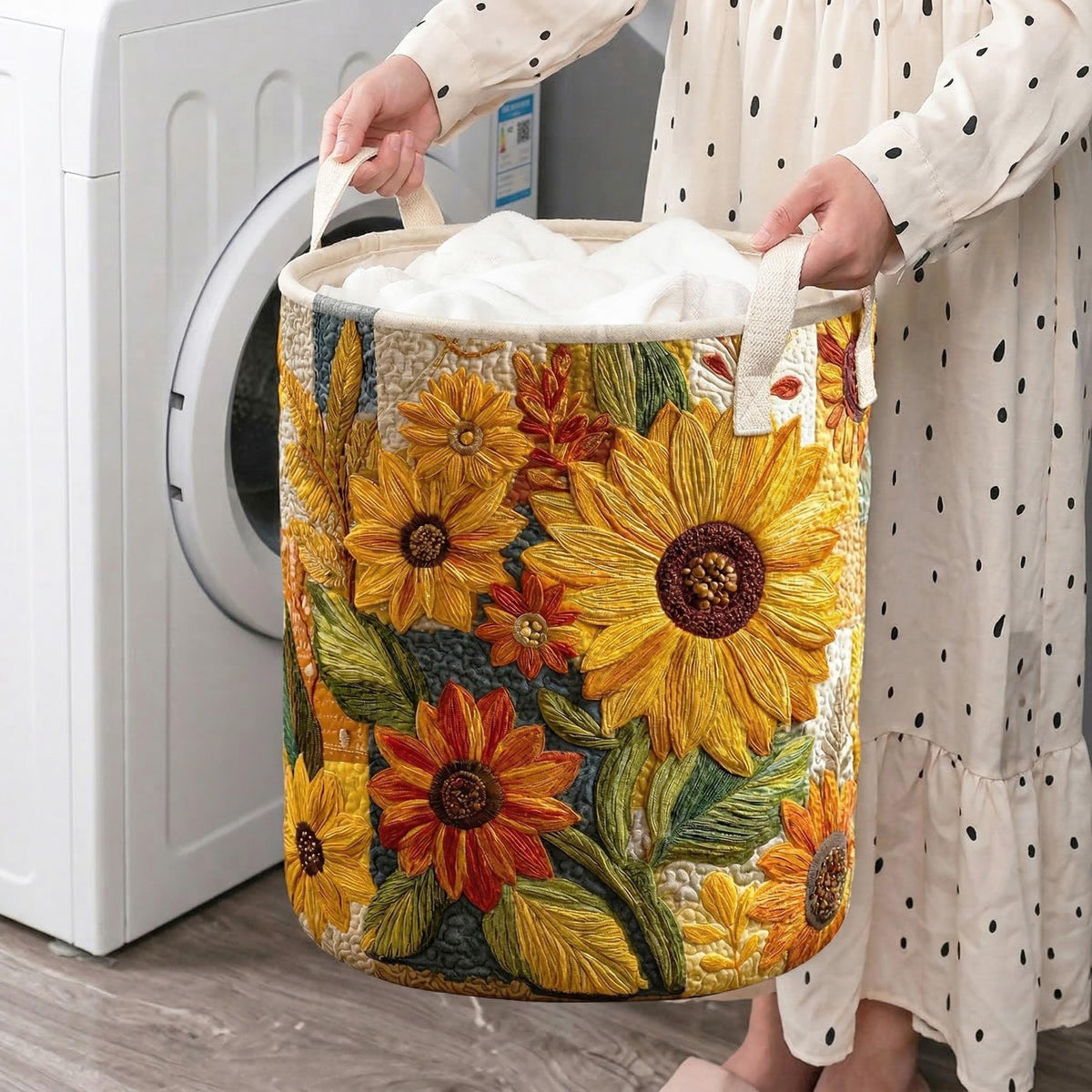Cecilia – Quiltad förvaringskorg med blomsterbroderi