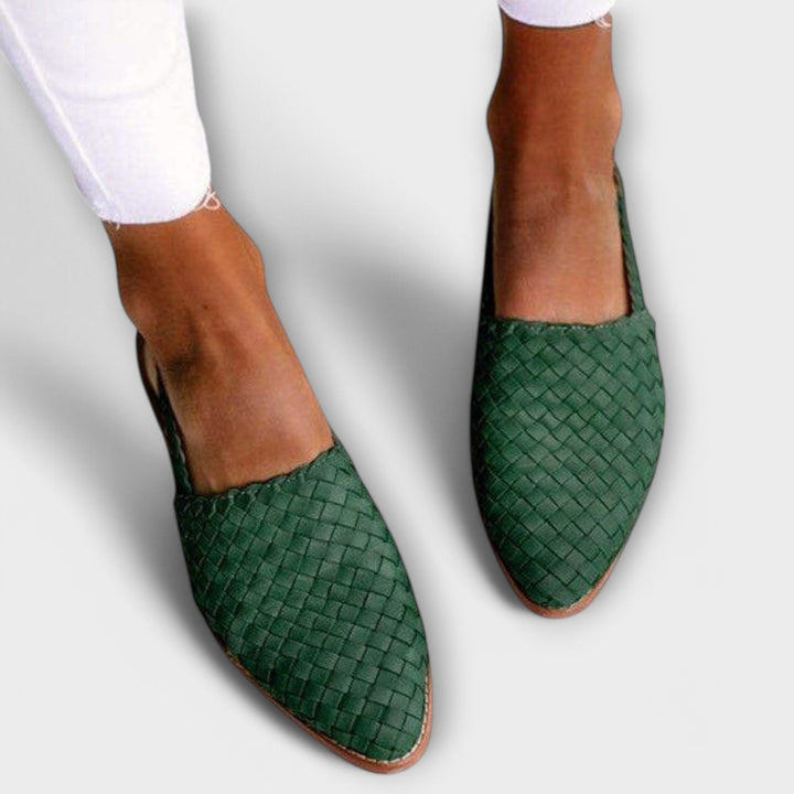 Inga – Vävd slingback-loafer i läder