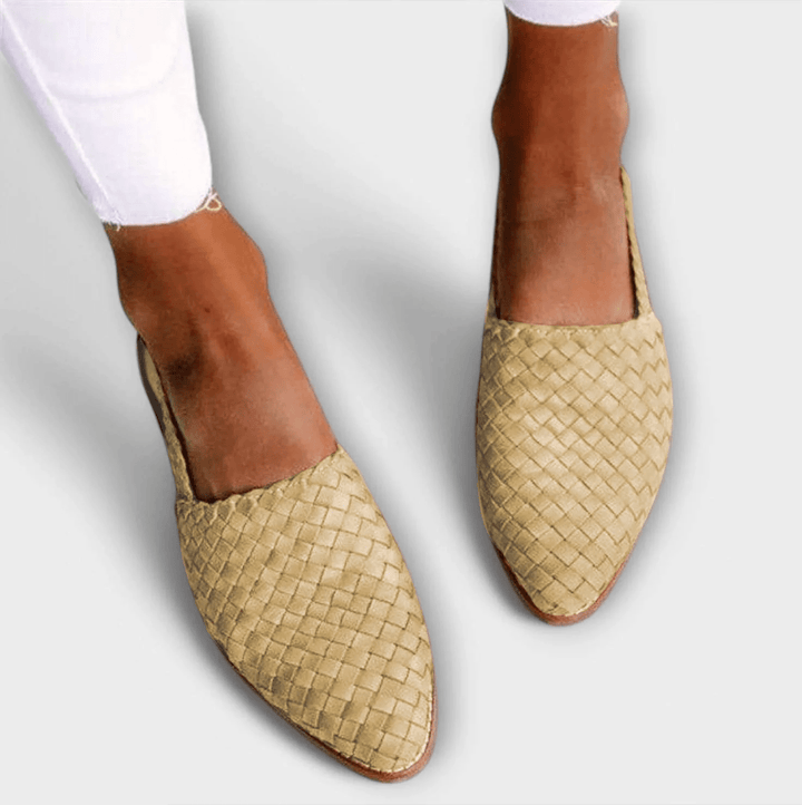 Inga – Vävd slingback-loafer i läder