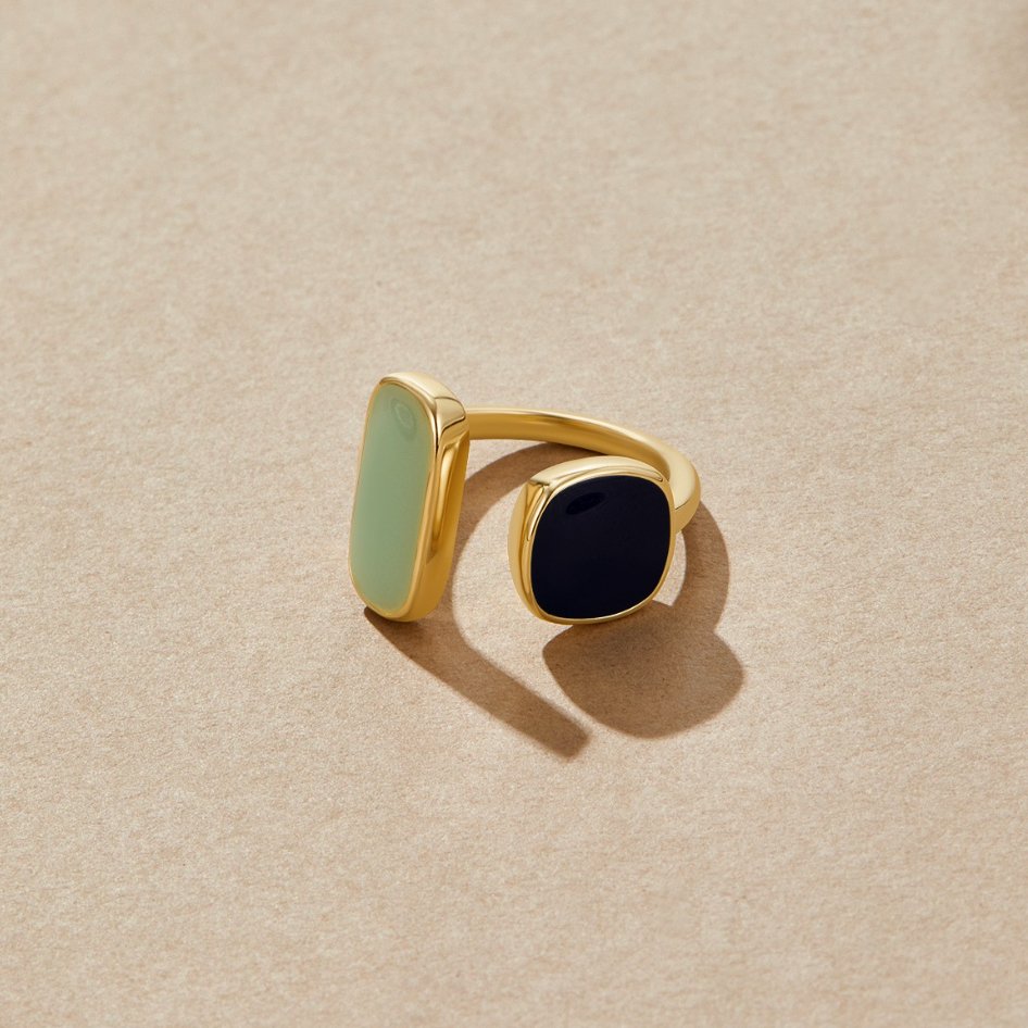 Katarina – Elegant infattad ring