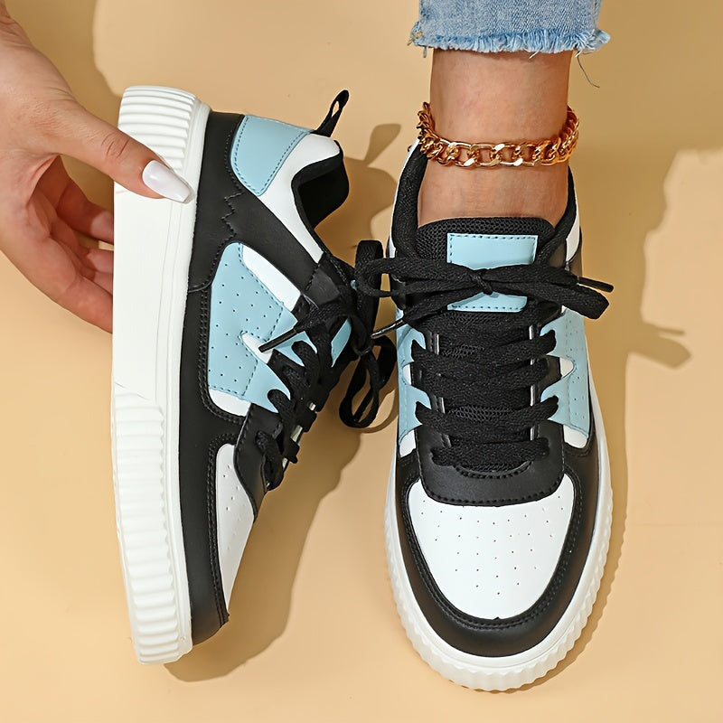 Lotta – Lättviktig sneaker med colorblock-design