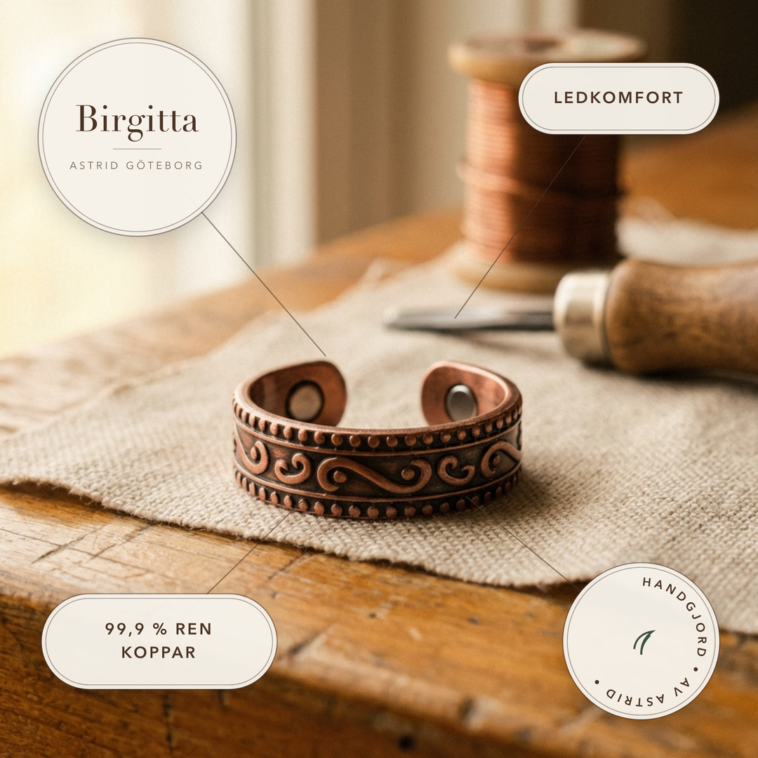 Birgitta – Handgraverat koppararmband med magneter – handgjord av Astrid Göteborg