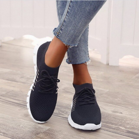 Beda – Lätta sneakers med stickad ovandel
