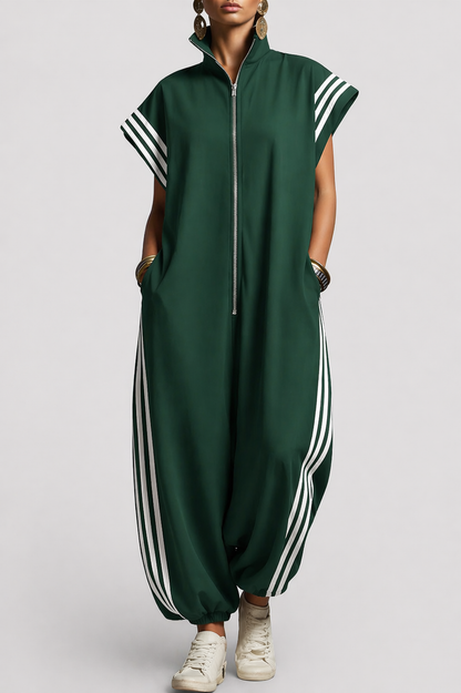 Linda – Ledig jumpsuit med dragkedja och ränder