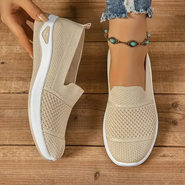 Alma – Lätt slip-on-sneaker med stötdämpning