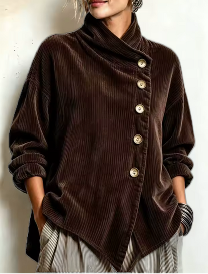 Nikolina – Oversize kofta med asymmetrisk knappstängning