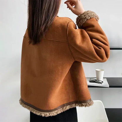 Matilda – Mysig shearlingjacka med knappar