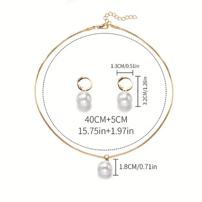 Kerstin – elegant pärlsmyckeset i guld