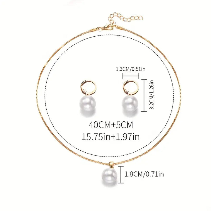 Kerstin – elegant pärlsmyckeset i guld