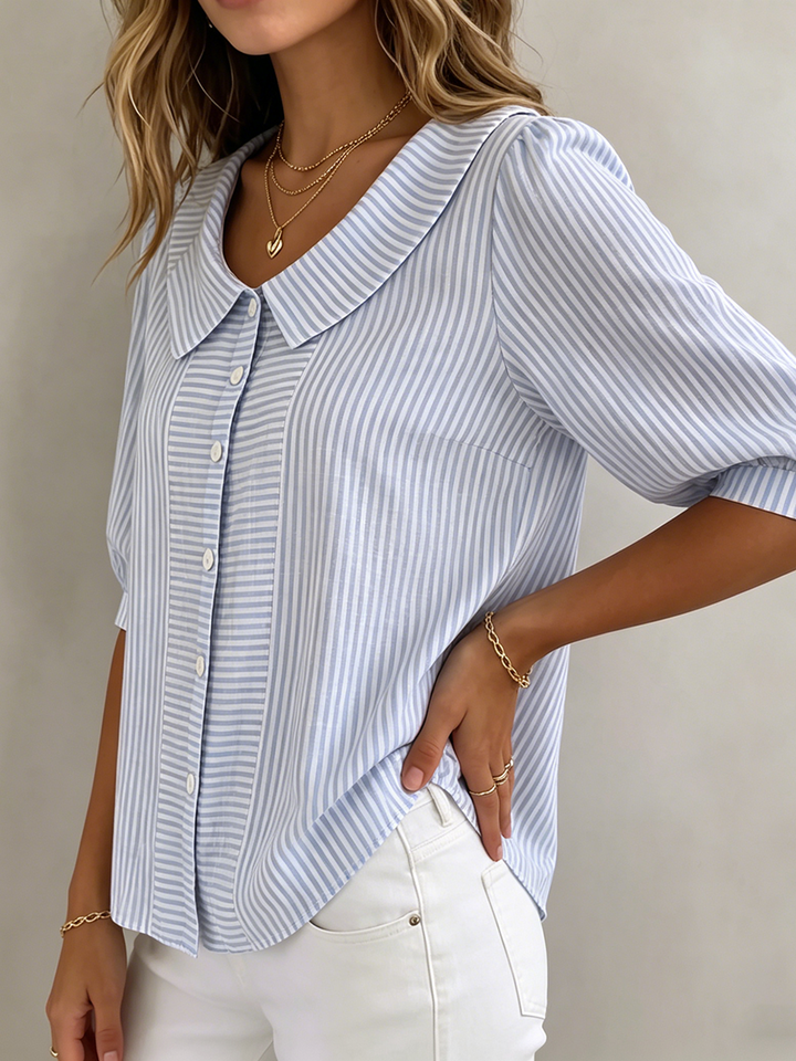 Helga – Randig blus med puffärm