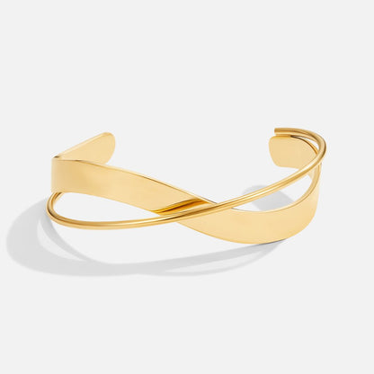Berit – Stiligt guldarmband