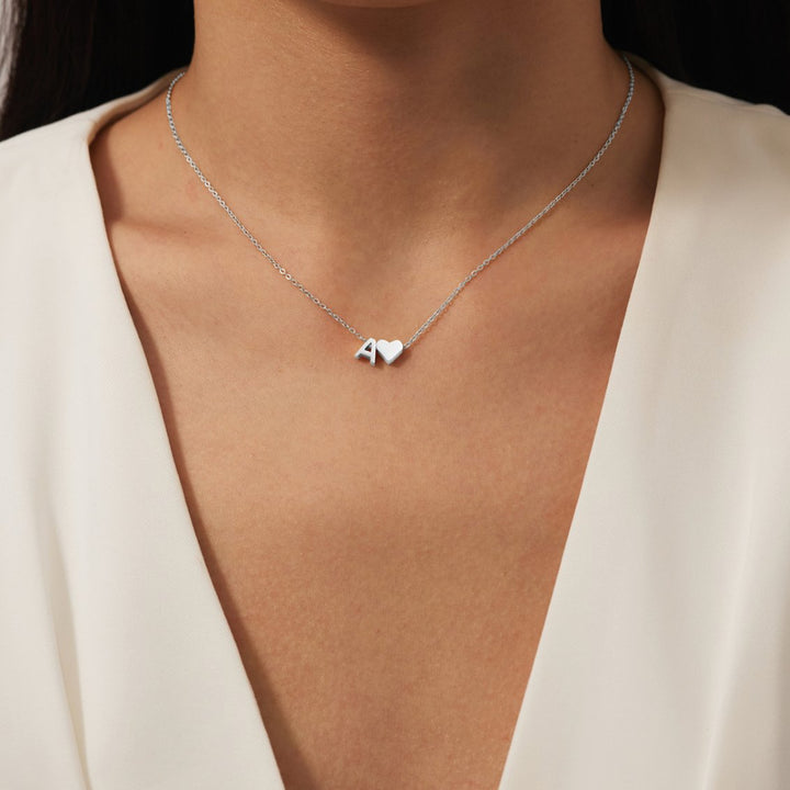Lovisa – Initialhänge i silver