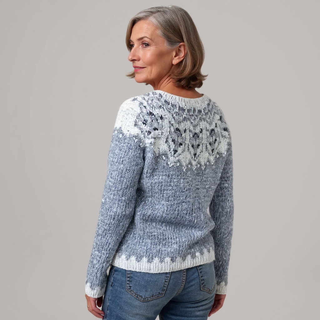 Gunhild – Stickad tröja med nordiskt mönster