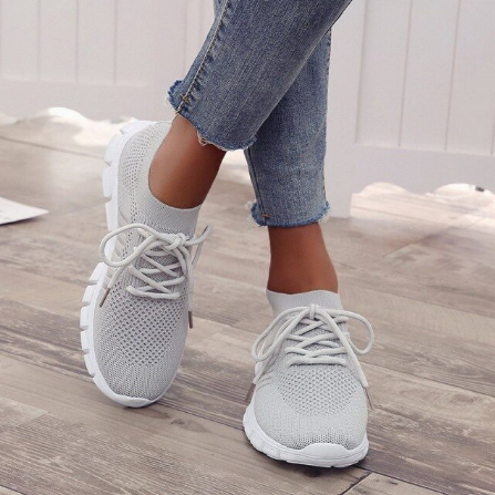 Beda – Lätta sneakers med stickad ovandel