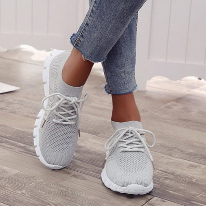 Beda – Lätta sneakers med stickad ovandel