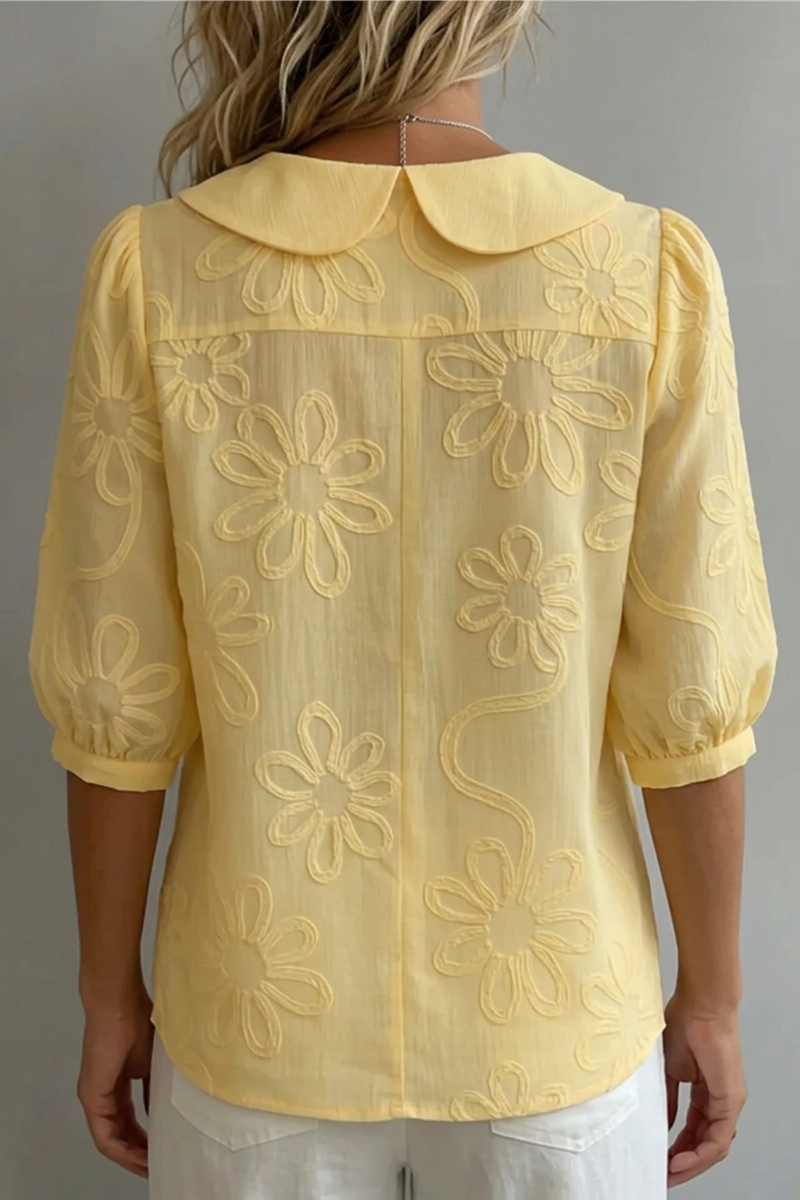 Disa – Blus med broderade blommor