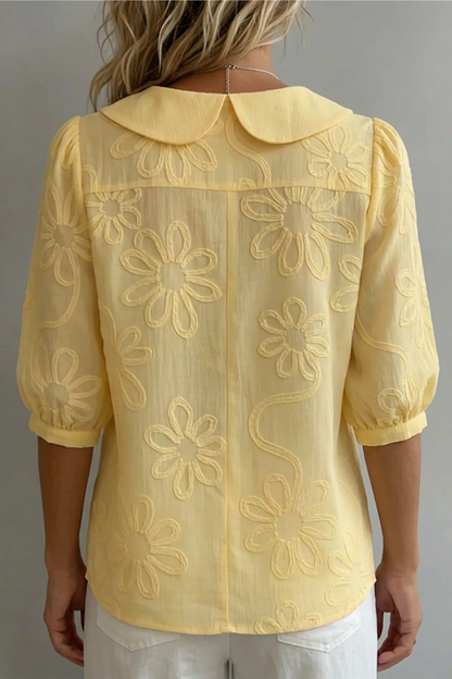 Disa – Blus med broderade blommor