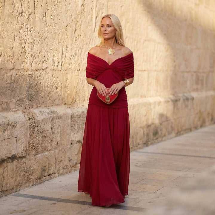 Elsa – Blommig maxiklänning med off-shoulder