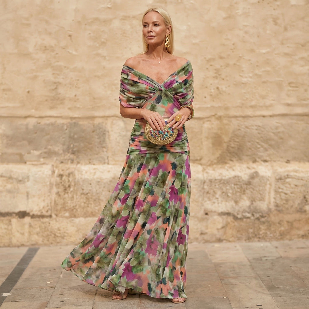 Elsa – Blommig maxiklänning med off-shoulder