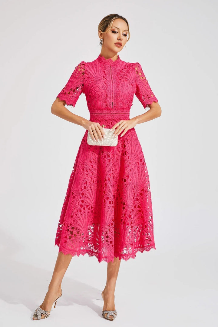 Eva – Elegant blomstermönstrad klänning