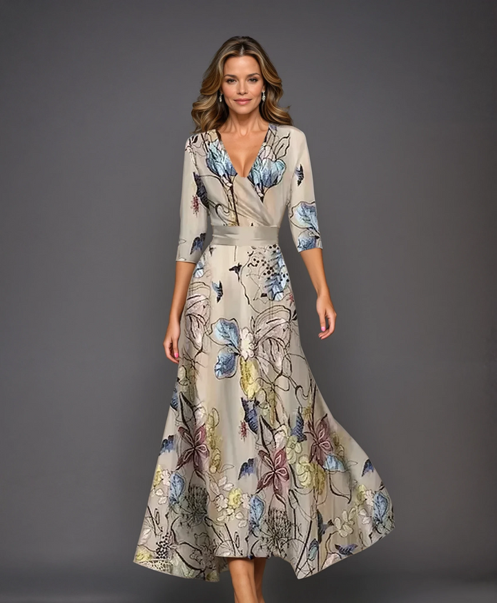Inga – Chic klänning med blomtryck