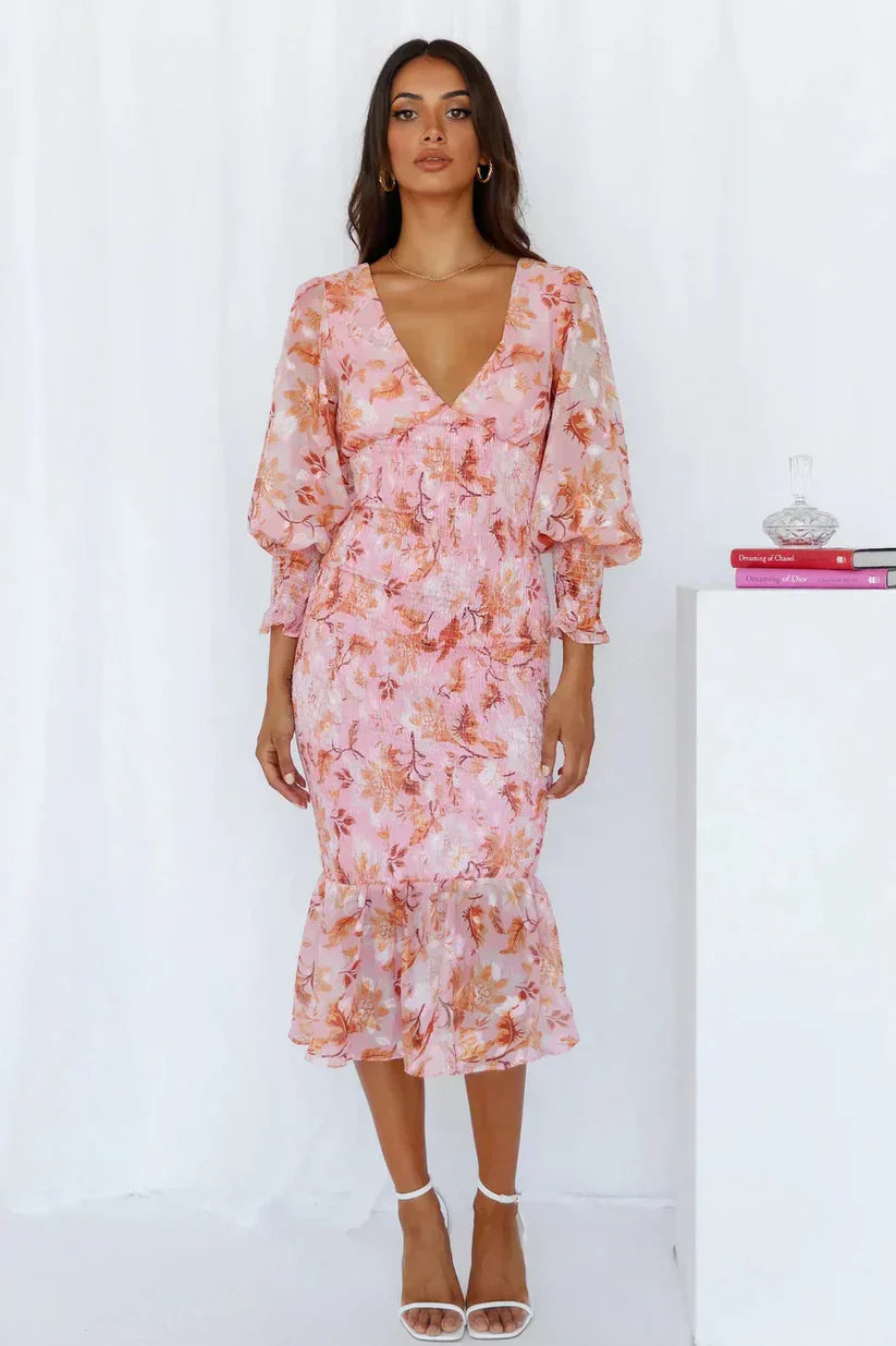 Edith – Elegant blomsterklänning
