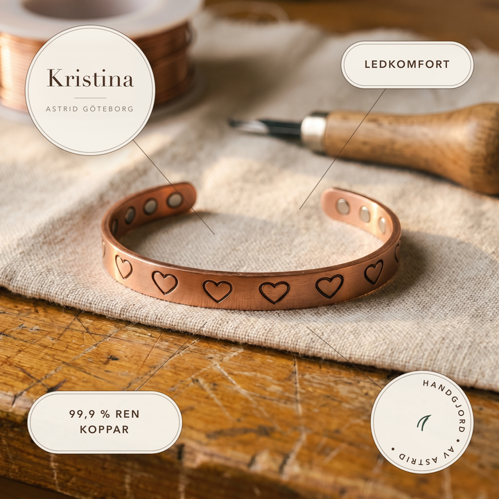 Kristina – Handstämplat armband med hjärtmönster – handgjord av Astrid Göteborg