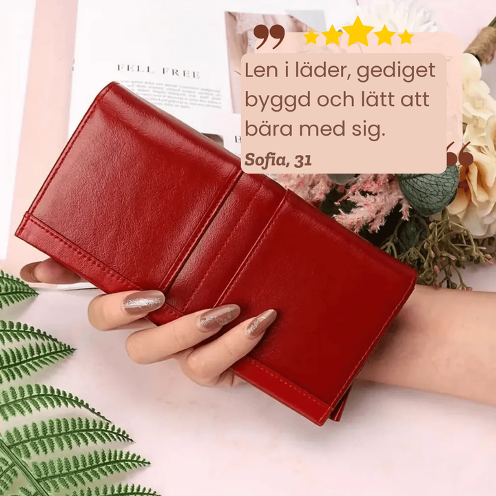 Lovisa – Rymlig plånbok i läder – handgjord av Astrid Göteborg