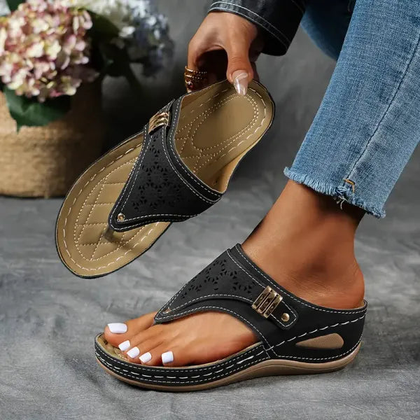 Märta – Ortopediska sandaler